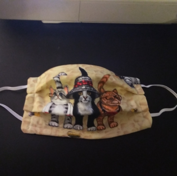 Accessories - Homemade fabric face mask